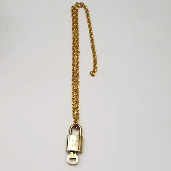 100% Auth Louis Vuitton Lock & Key w/ 18k Gold Plated Chain Necklace - Picture 3 of 9